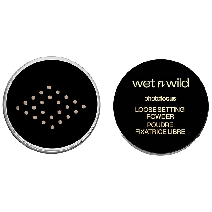 wet n wild Photo Focus Loose Baking Setting Powder, Highlighter Makeup, Suitable for All Skin Tones, Banana