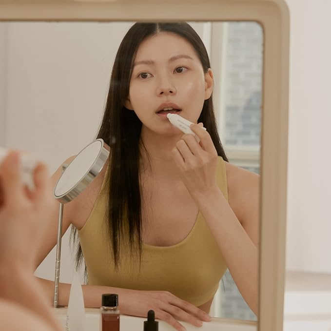 ONE THING Moisturizing Lip Essence 1 Count | Nourishing Soothing Moisturizing Hydrating Dry Rough Lips, Oil Butter Organic Plant Based Balm, Jojoba Argan Olive Oil | Vegan Korean Skin Care