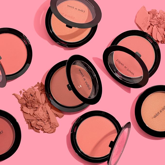 wet n wild Color Icon Blush, Effortless Glow & Seamless Blend infused with Luxuriously Smooth Jojoba Oil, Sheer Finish with a Matte Natural Glow, Cruelty-Free & Vegan - Bed of Roses