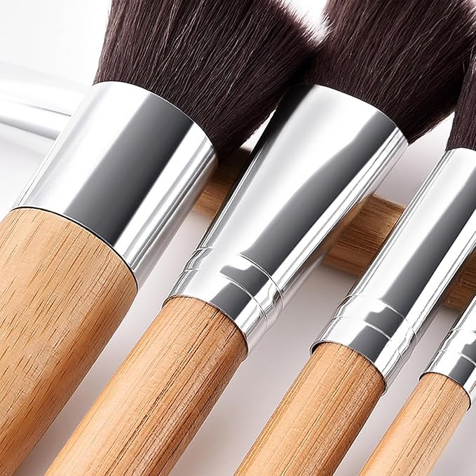 15 Colour Makeup Contour Palette Cream Kit, with 11 Pcs Complete Function Makeup Brushes Set and Storage Bag, Highlighting Light, Medium to Dark, Vegan & Cruelty Free