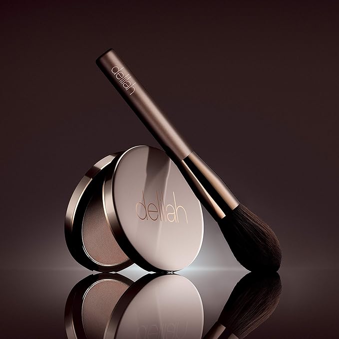 delilah - Sunset - Matte Bronzer Compact - Light Medium - Easily Blendable - Silky texture, Lightweight, Long-lasting, Natural hydration - Sun Kissed glow - Paraben Free - Cruelty-Free - 0.39 Oz